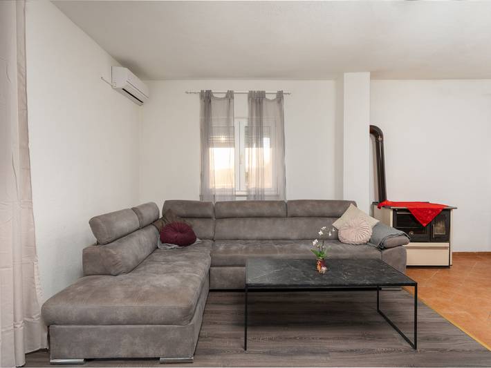 Ferienhaus für 6 Personen, mit Terrasse in Maslenica - 4