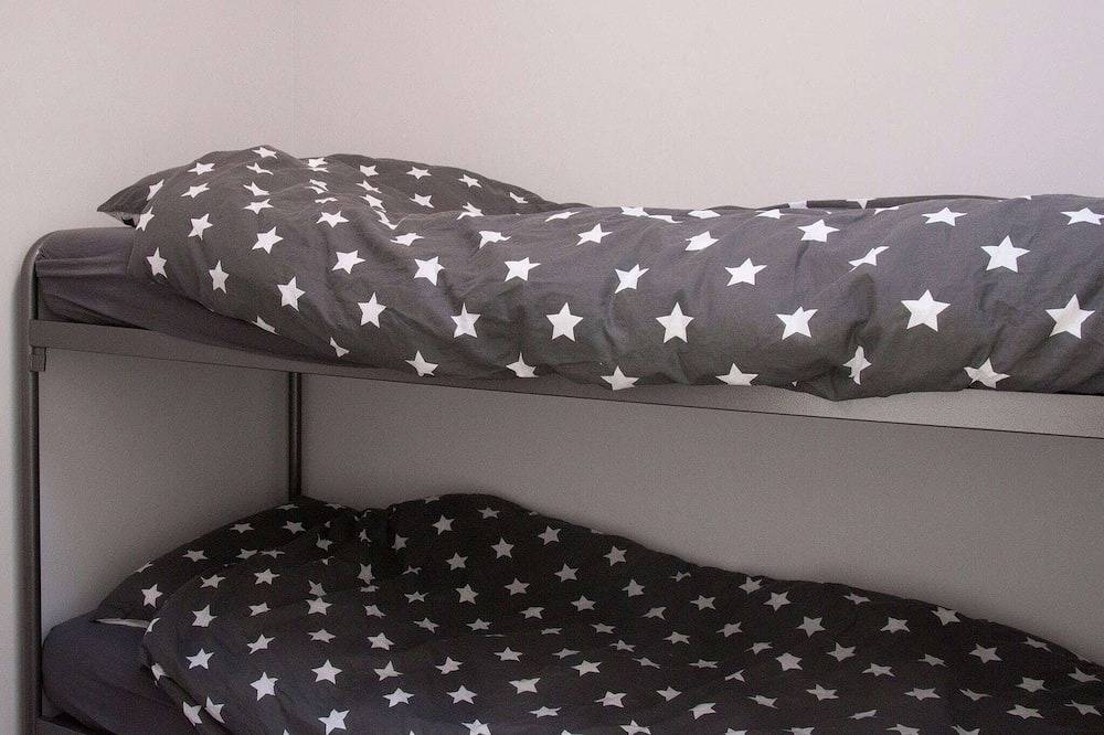 Ganze Wohnung, Charmantes Apartment in Langweer mit Bootssteg in Ijsselmeer