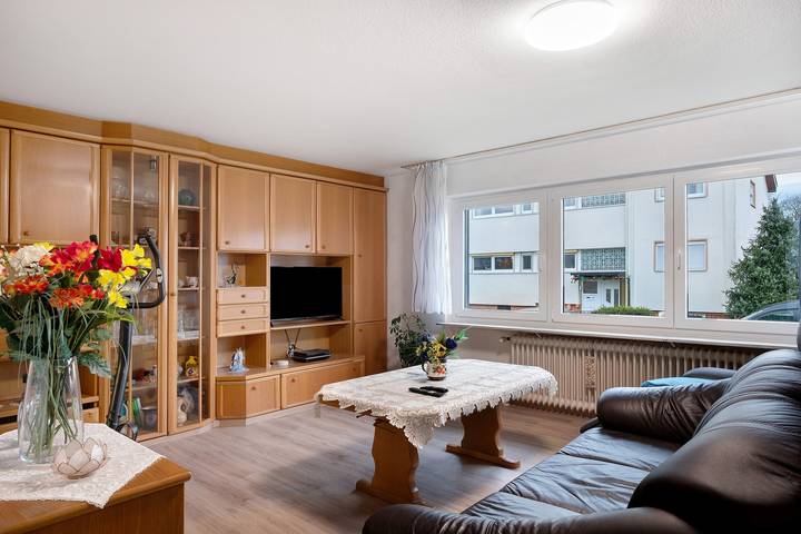 Ganze Wohnung, Ferienwohnung 'Pension Zum Europapark' mit Bergblick, Gemeinschaftsterrasse und Wi-Fi in Teningen, Südschwarzwald