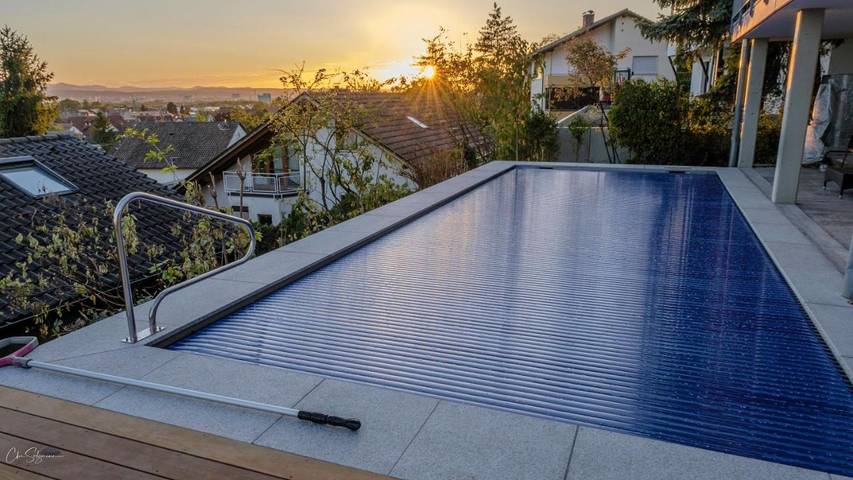 Ferienhaus für 3 Personen, mit Ausblick und Pool sowie Garten in Weil am Rhein - 2