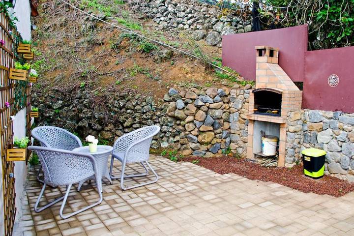 Casa rural para 4 personas, con Balcón y Terraza además de Jardín y Piscina para niños en Moya - 4