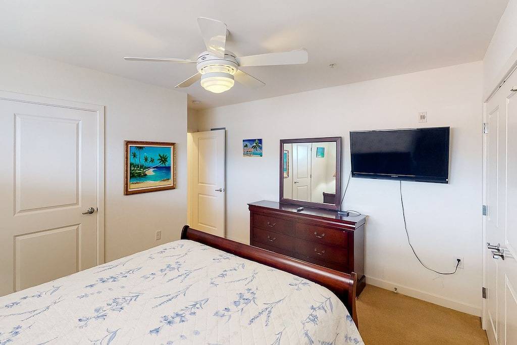 Ganze Wohnung, Ocean-view penthouse with balconies, pool, foosball, & gym in Sandbridge Beach, Sandbridge