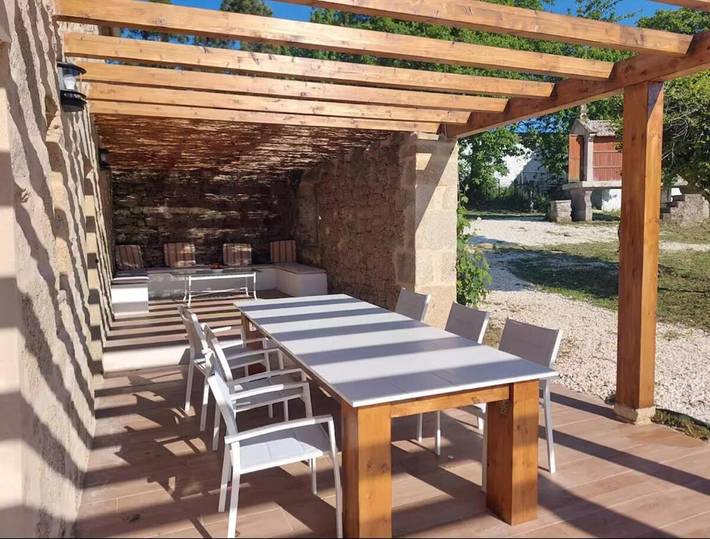 Casa rural para 10 personas, con vistas además de piscina y jardín, Familias con niños en La Estrada - 4