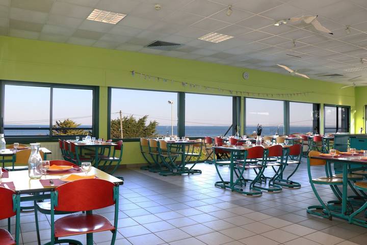 Gîte pour 130 personnes, avec terrasse en Bretagne - 4