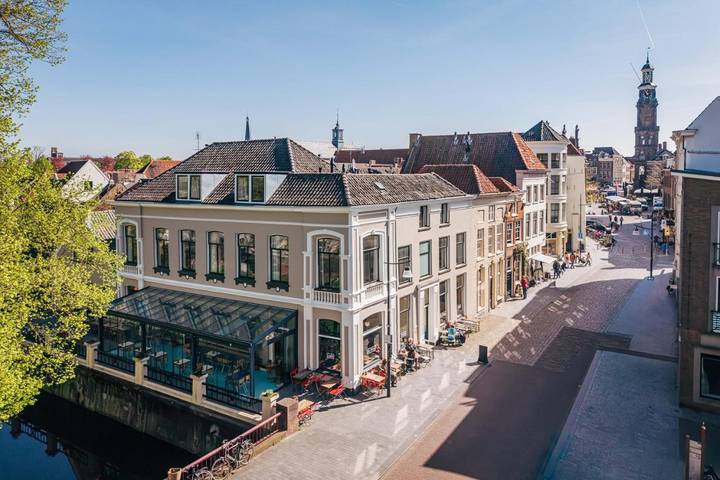 Hotel, met Terras en Uitzicht in Zutphen