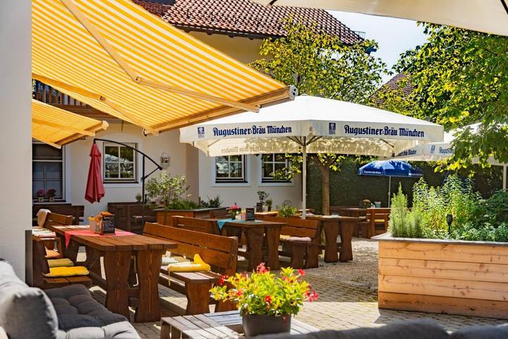 Hôtel, avec Balcon et Terrasse ainsi que Jardin et Vue à Geretsried - 3