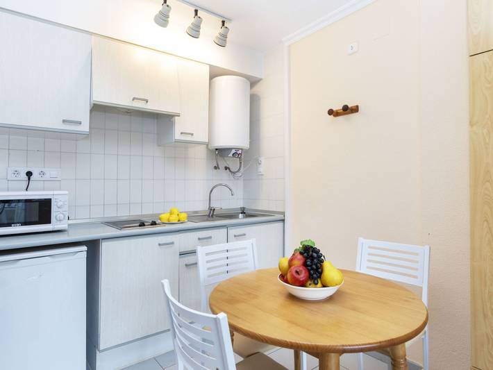 Apartamento entero, Residencial Manureva II in Els Griells, Costa Brava