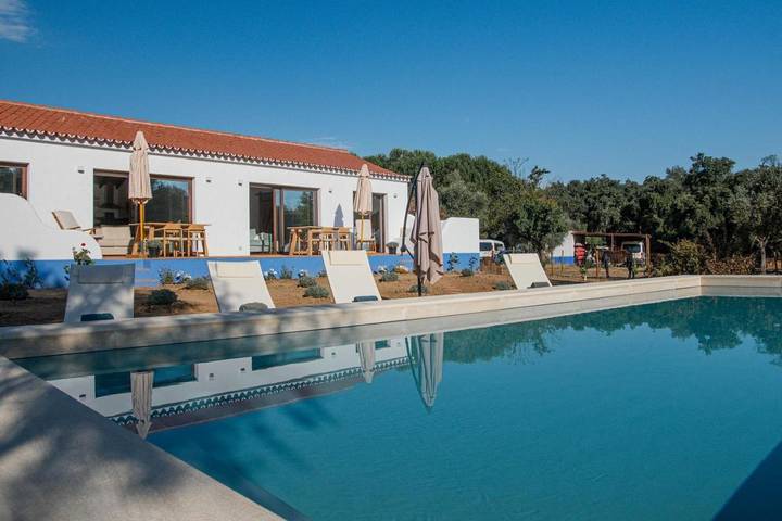 Casa de férias para 8 pessoas, com jardim e piscina e ainda vista em Évora