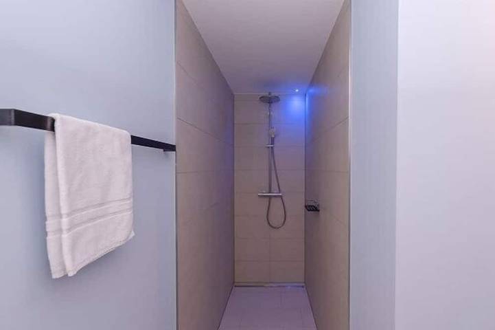 Ganze Wohnung, Apartment Zum Garten, 25 qm, 1 Wohn-/Schlafzimmer, Terrasse, max. 2 Personen in Singen, Hegau