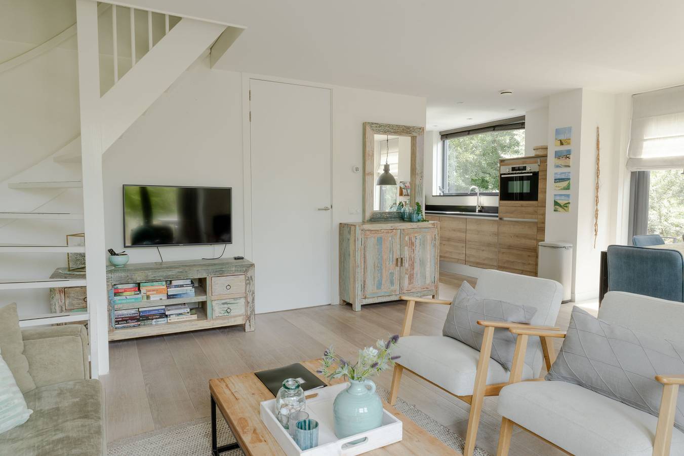 Luxuriöse Ferienvilla für 6 Personen mit Sauna in einem Dünengebiet in der Nähe von Strand und Meer in Egmond in Egmond aan den Hoef, Noord-Holland - Nordseeküste