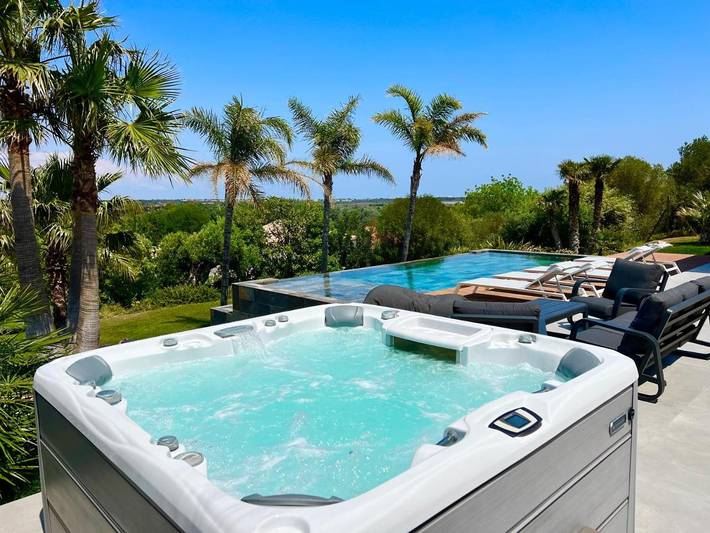 Location de vacances pour 8 personnes à Saint-Nazaire (Pyrénées-Orientales)