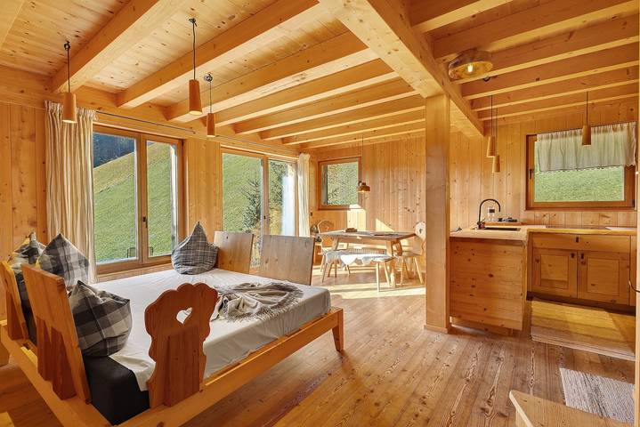 Ferienwohnung für 4 Personen, mit Garten und Sauna in den Alpen