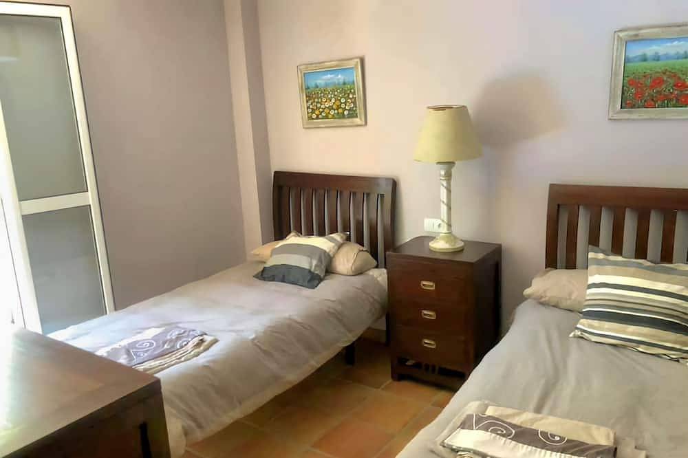 Acogedora Casa Rural Donde Cada Rincón te Invita a Sentirte Como en Casa in Aracena, Sierra de Aracena y Picos de Aroche