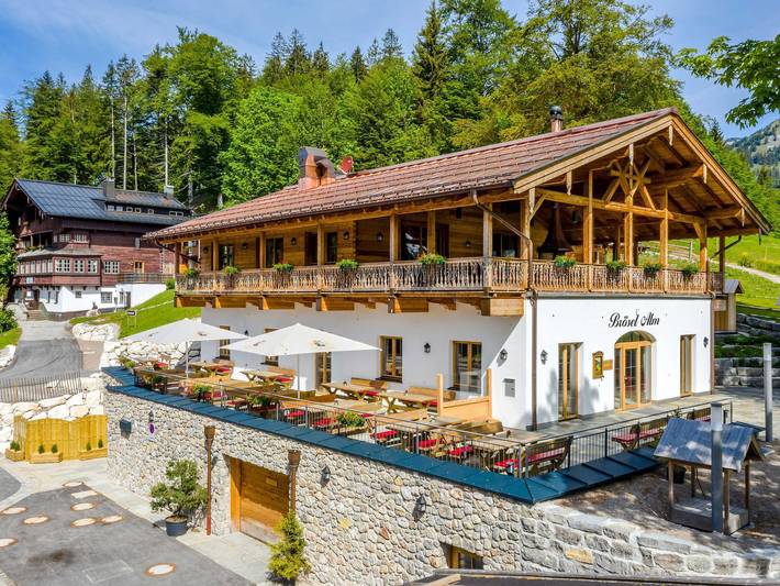 Hotel, mit Balkon und Terrasse sowie Garten und Sauna im Wendelstein - 4