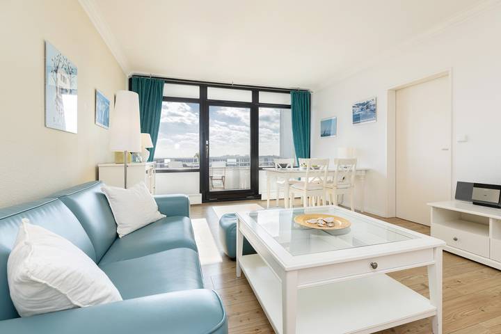Ferienwohnung für 4 Personen, mit Balkon, kinderfreundlich in Burgtiefe - 2