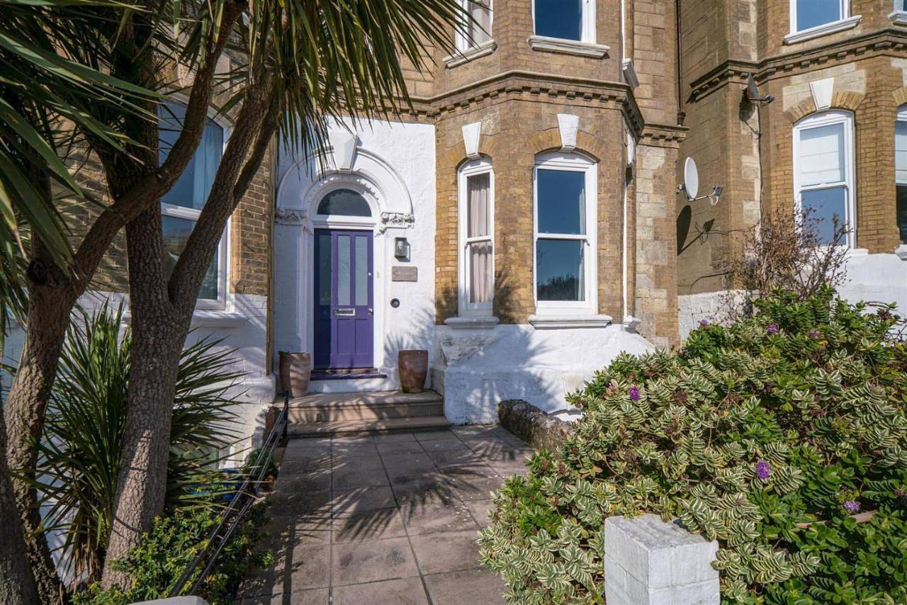 Villa Lavinia in Ventnor, Isle of Wight