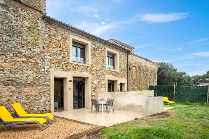 Casa rural para 3 personas, con Terraza en Pals
