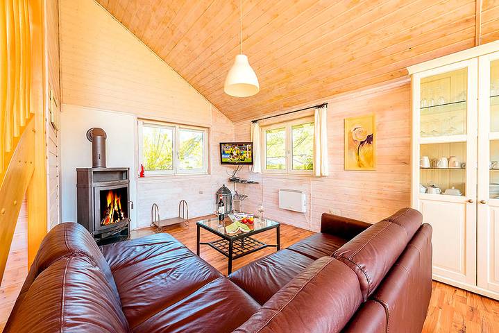 Ferienhaus für 6 Personen, mit Terrasse und Sauna in Breege - 2