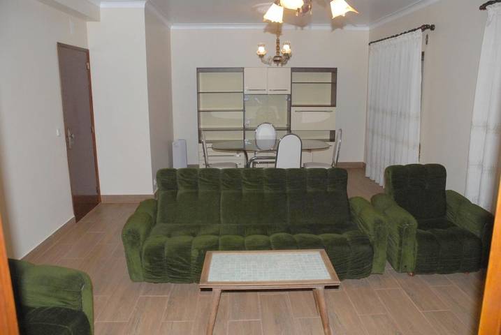 Apartamento de férias para 6 pessoas, com vista e varanda em Seia