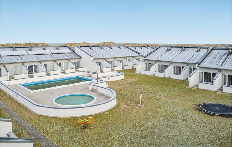 Ferienwohnung für 5 Personen, mit Pool und Terrasse, mit Haustier in Tranum Strand