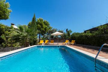 Chalet in Pollença, Serra de Tramuntana für 8 