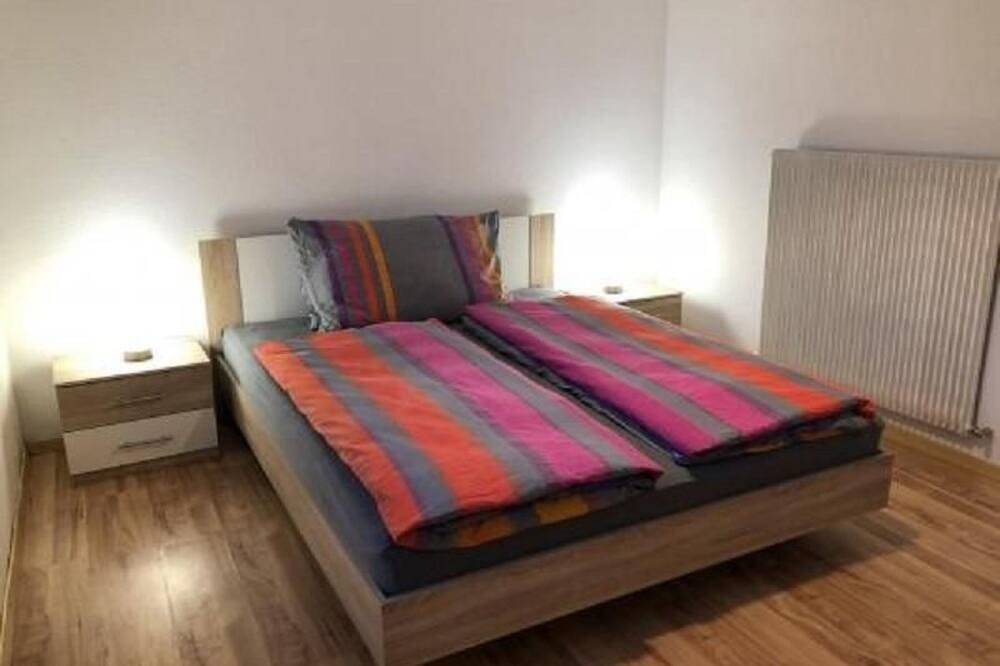 Ganze Wohnung, Chalet Veilchen in St. Niklaus, Walliser Alpen