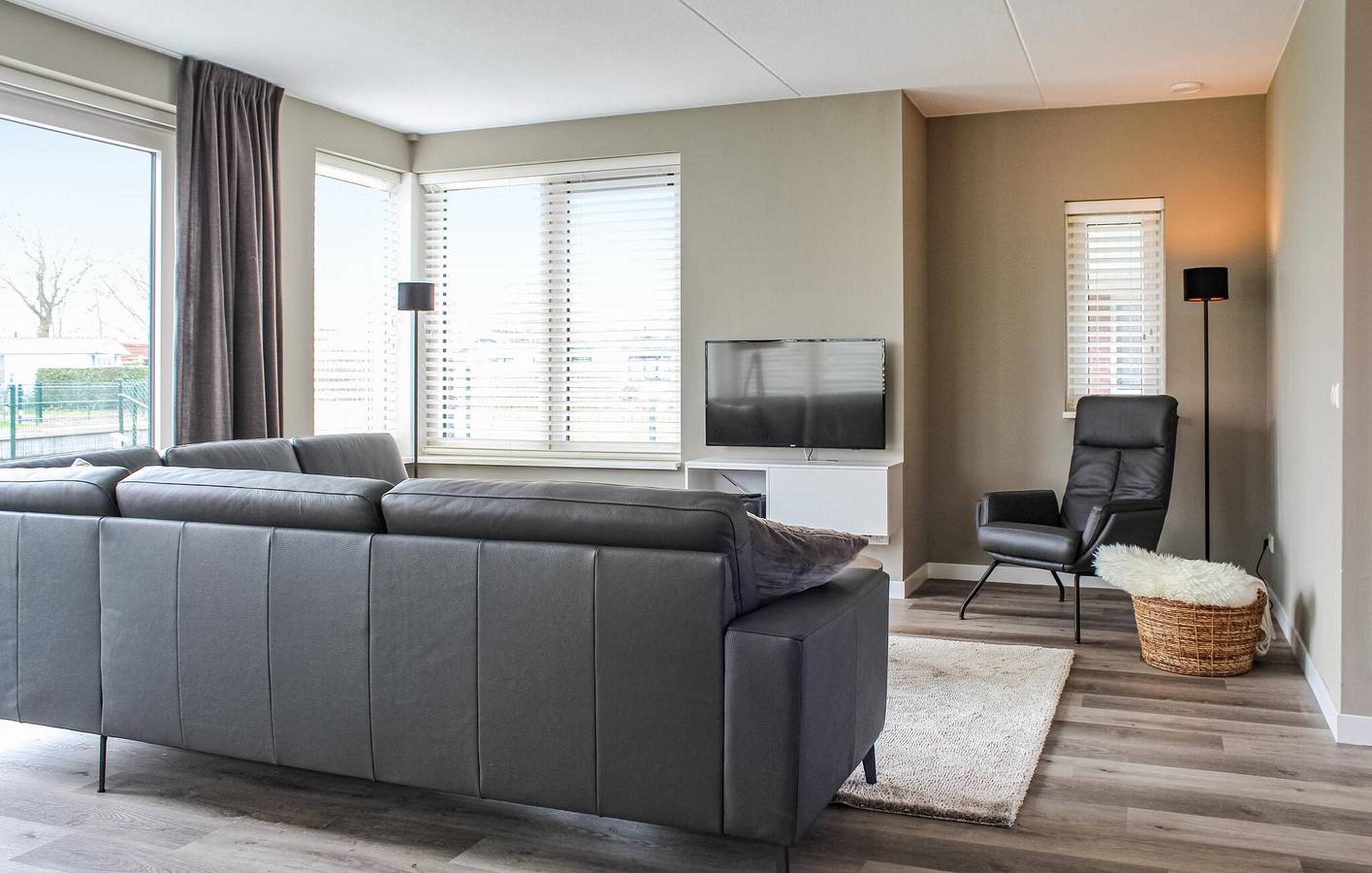 Ferienhaus für 6 Personen mit Terrasse in Idskenhuizen, Ijsselmeer