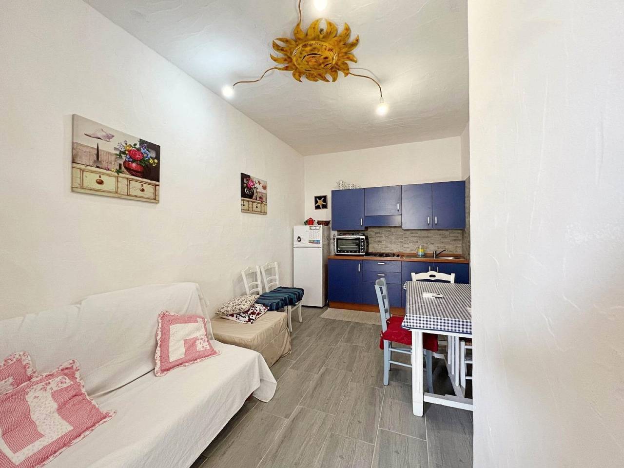 Appartamento intero, Appartamento 'La Casetta Di Lulu' con terrazza privata, giardino privato e aria condizionata in Crabonaxa/Villasimius, Villasimius
