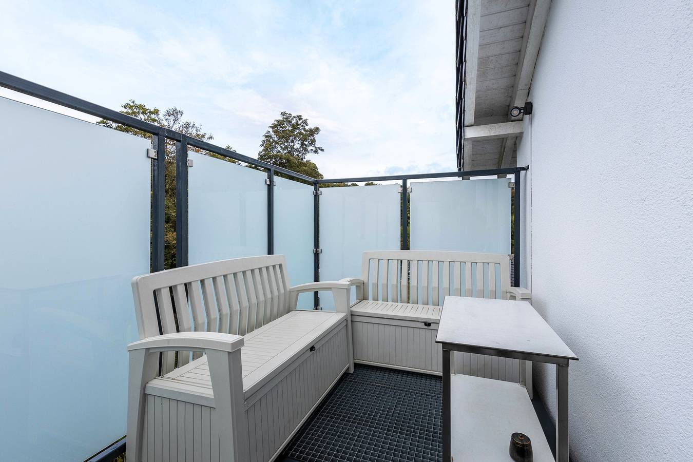 Apartamento entero, Apartamento 'Ferienwohnung Im Ittertal' con Wi-Fi in Solingen, Condado del Monte