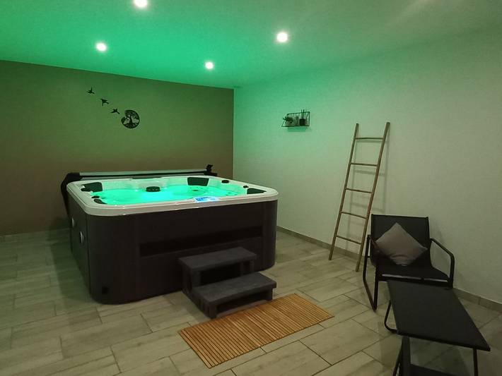 Gîte pour 12 personnes, avec jardin dans Indre - 3