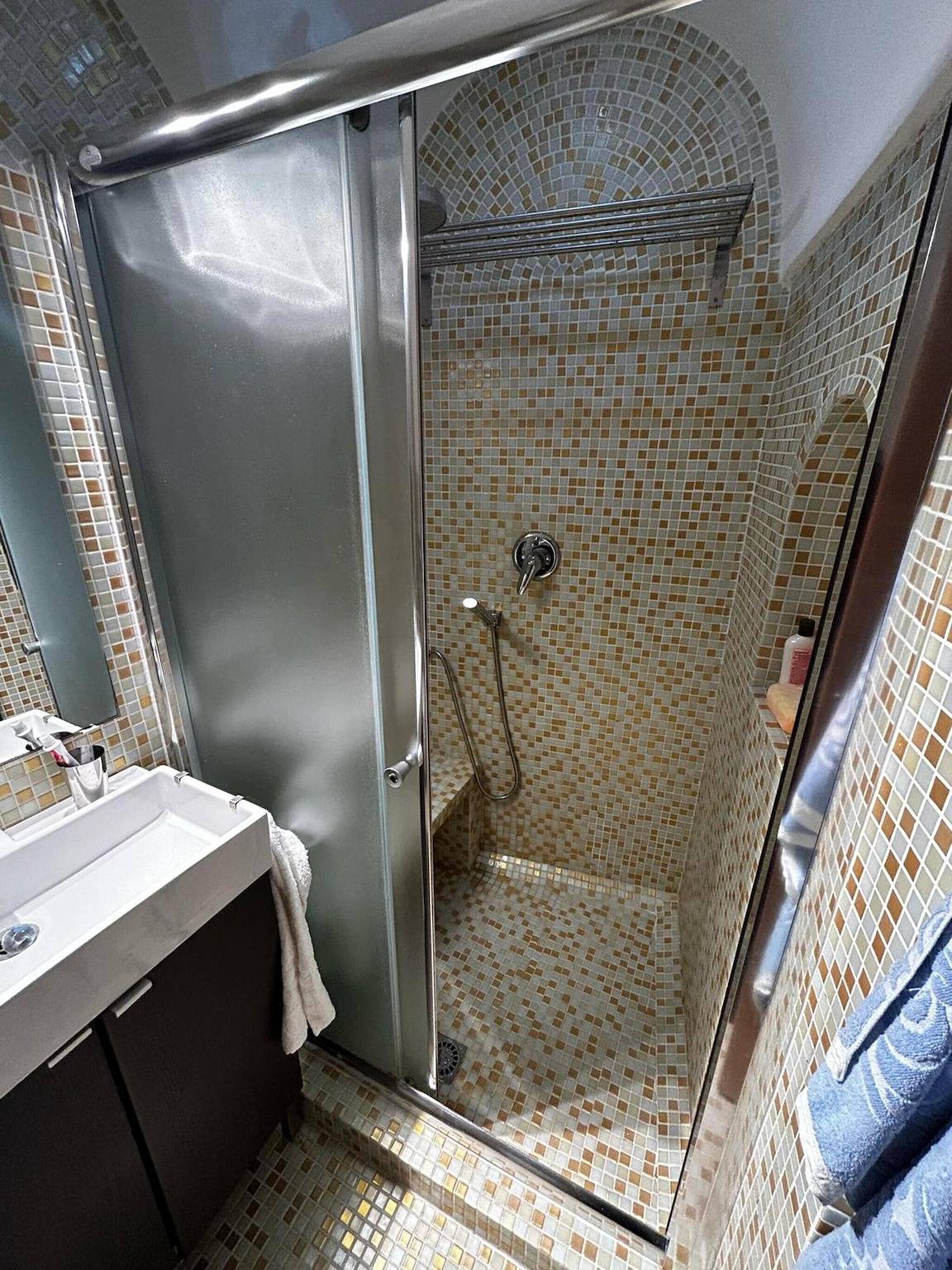 Casa vacanze 'Dammuso Cristoforo Colombo' con Wi-Fi e aria condizionata in Santa Chiara, Provincia di Trapani