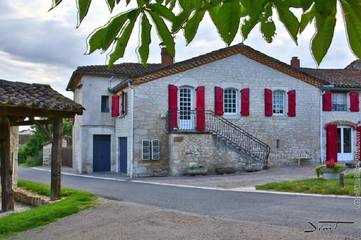 Gîte pour 5 personnes, avec jardin et vue à Milhavet