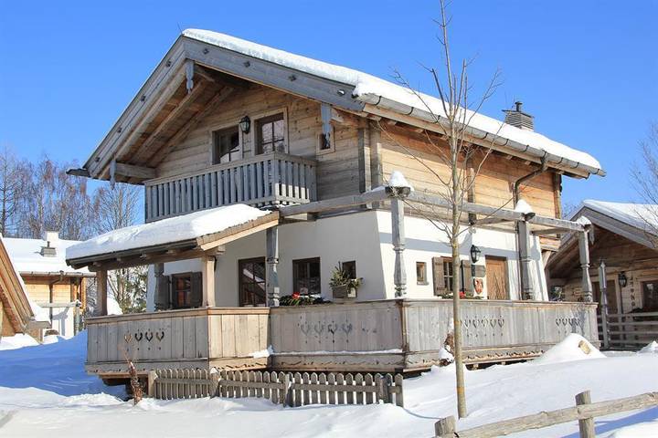Chalet für 6 Personen, mit Garten und Sauna sowie Pool, kinderfreundlich in Leogang - 4