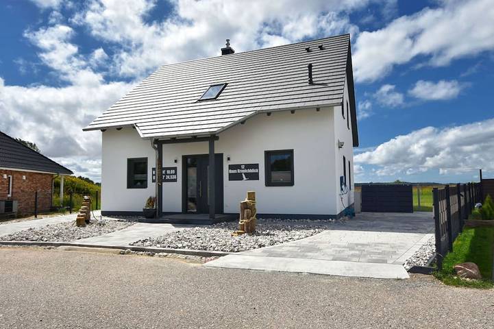 Ferienhaus für 8 Personen, mit Garten, mit Haustier in Dreschvitz