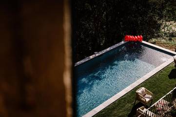 Chambre d’hôte pour 2 personnes, avec vue ainsi que piscine et jardin à Vals-les-Bains