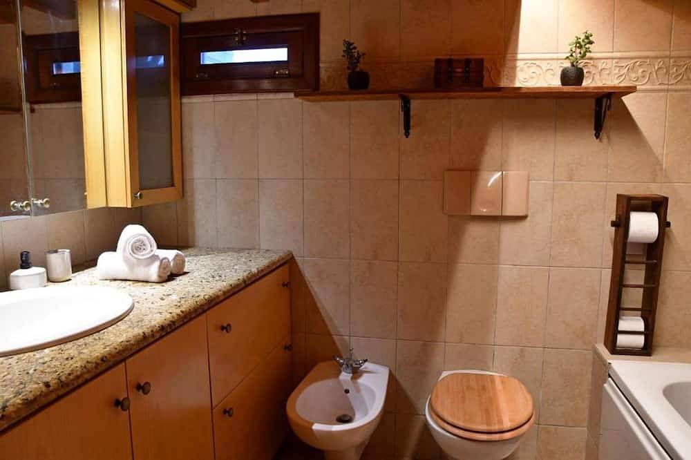 The Three Story Old Town House in Rhodos Stadt, Rhodos