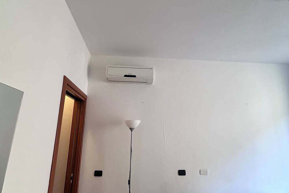 Apartamento entero, Aselli Palace Historic Center of Cremona in Cremona, Provincia de Cremona