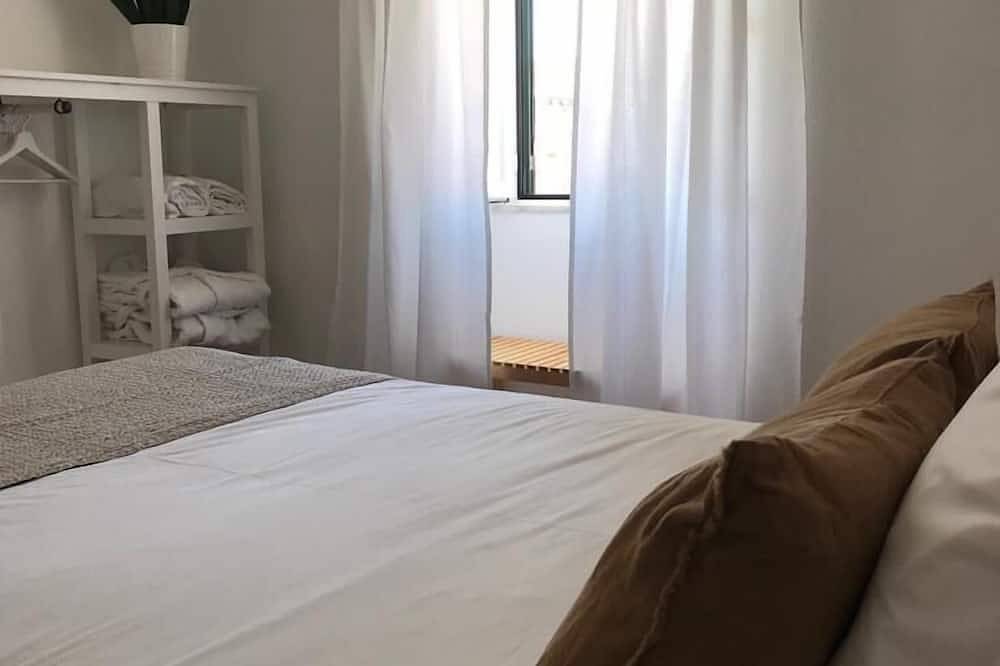 Acolhedor Azenhas do Mar Cottage por Lisbon Dreams in Azenhas do Mar, Costa de Lisboa