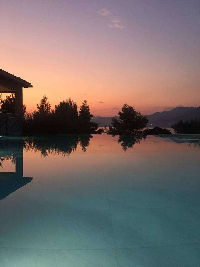 Villa pour 5 personnes, avec piscine ainsi que vue et jardin, animaux acceptés à Cavtat - 2