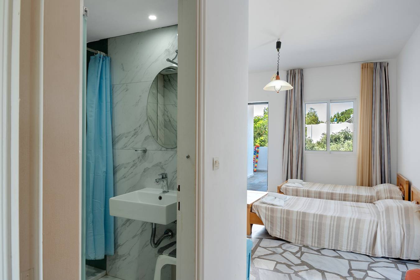 Bed & Breakfast 'Ilios and Irene 10' met gedeeld terras, wifi en airconditioning, foto 9