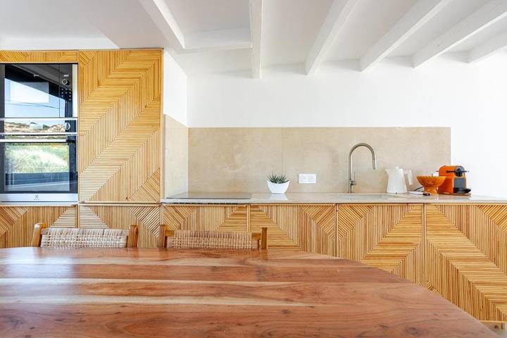 Location de vacances pour 8 personnes, avec vue et terrasse, animaux acceptés dans Les Goudes - 4