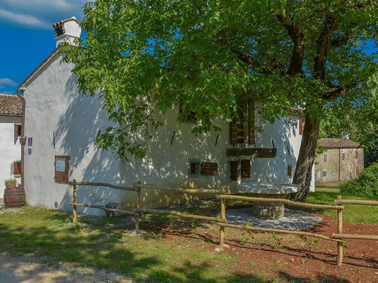 Istrien Traditionelles Steinhaus 6 in Buzet, Centraal Istrië