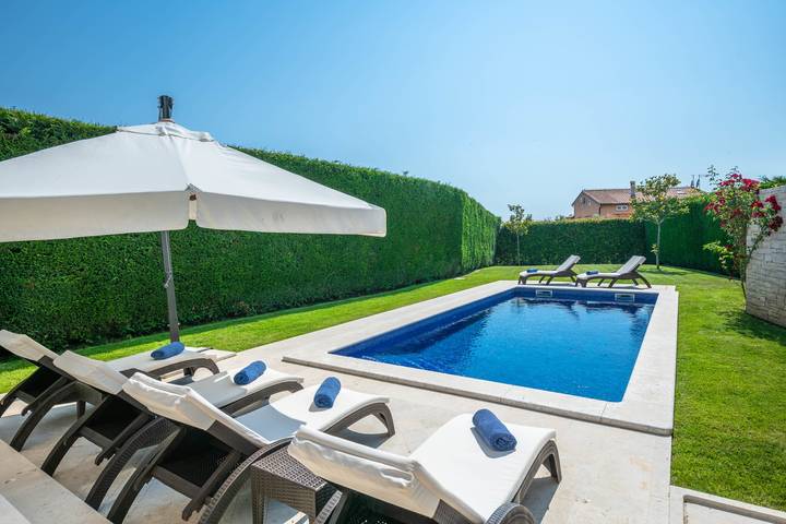 Villa für 6 Personen, mit Garten und Pool, kinderfreundlich in Tar-Vabriga - 2