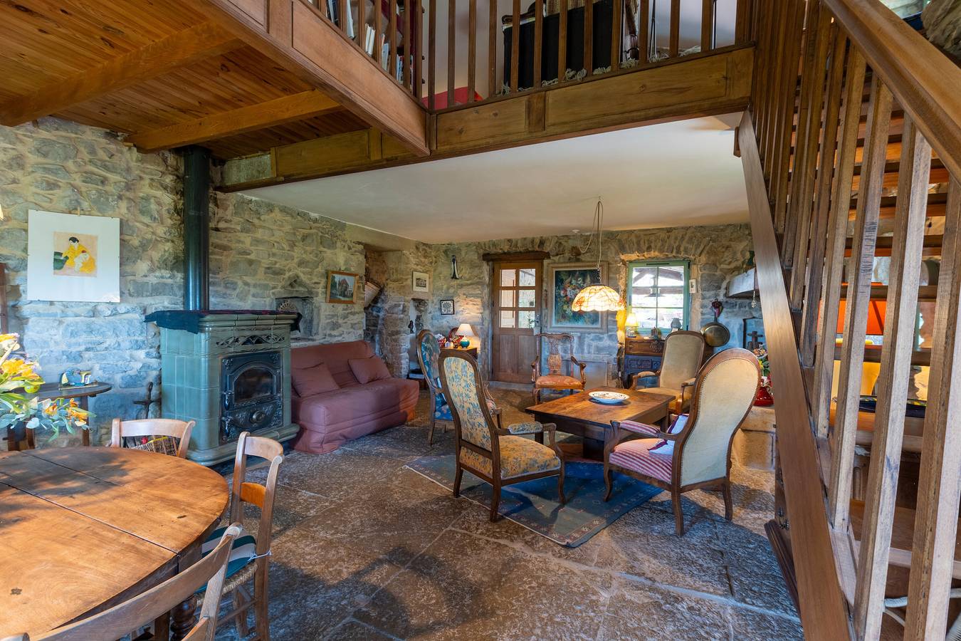 Villa 'L'Elzède' for 2–6 Guests with Mountain View, Private Pool, and Wi-Fi in Les Vans, Parc naturel régional des Monts d'Ardèche