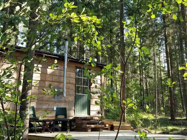 Ferienhaus für 2 Personen, mit Terrasse und Ausblick in Säffle