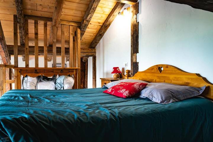 Gîte pour 3 personnes, avec vue et jardin, animaux acceptés à Bellentre - 4