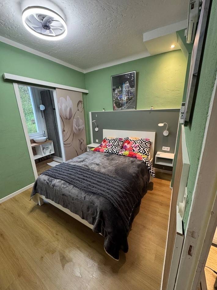 Ferienwohnung für 2 Personen, mit Balkon und Ausblick sowie Garten in Castellane - 2