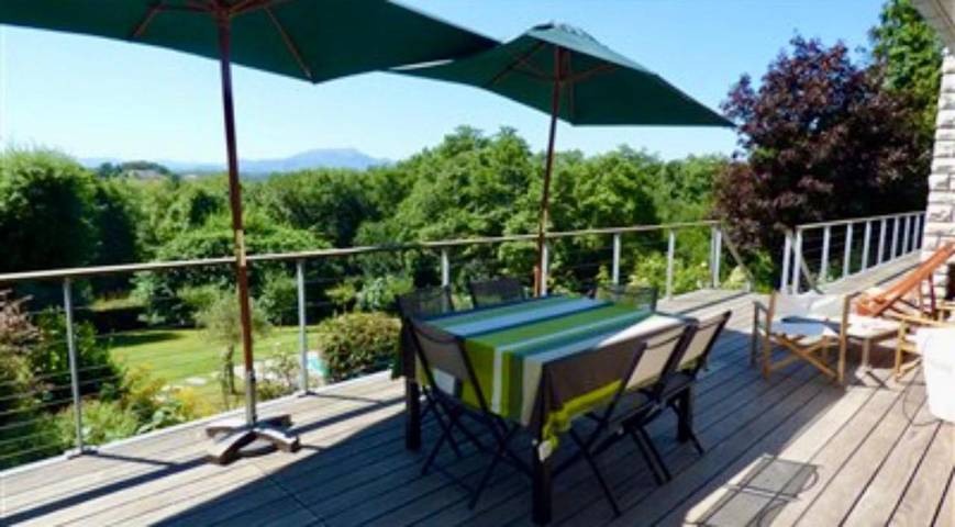 Location de vacances pour 14 personnes, avec vue ainsi que piscine et jardin à Arbonne - 4