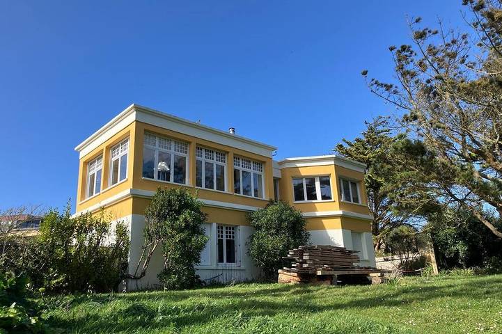 Gîte pour 8 personnes, avec terrasse et jardin dans Pointe de Pen-Hir