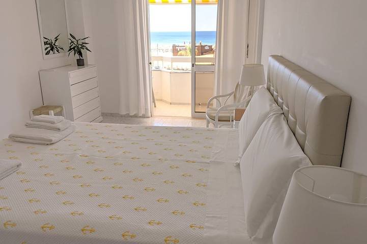 Ganze Wohnung, Beach Seasun Vacation Rentals 2-Bett-Apartment (Ermäßigungen für +28 Nächte) in Praia de Monte Gordo, Monte Gordo